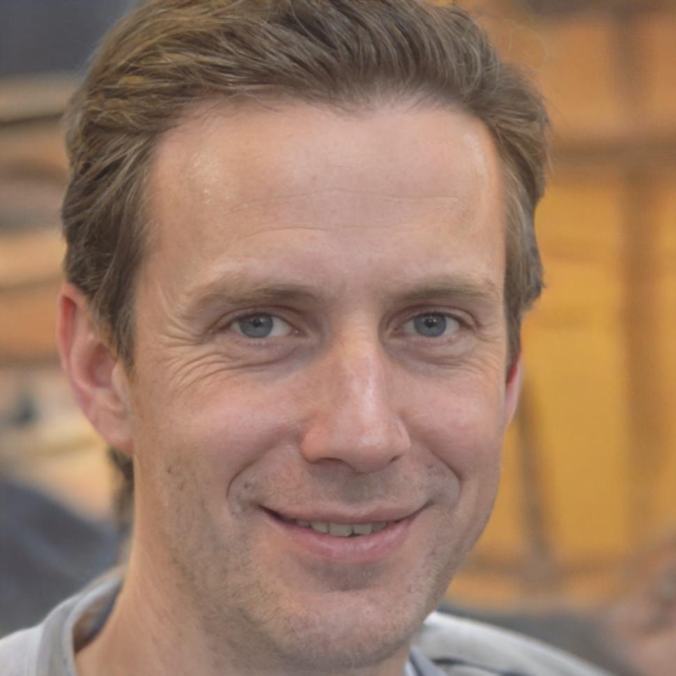 Marcus Chen, Senior Budget Strategist